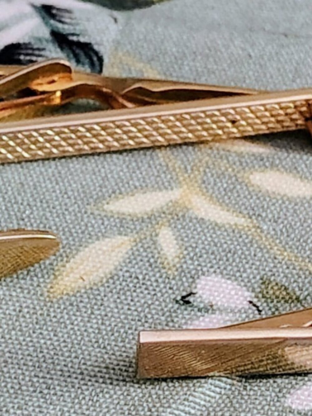 4 Vintage Gold Tie Clips, Swank, Shields